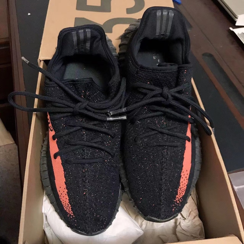 Adidas Yeezy Boost 350 V2 Black/Red